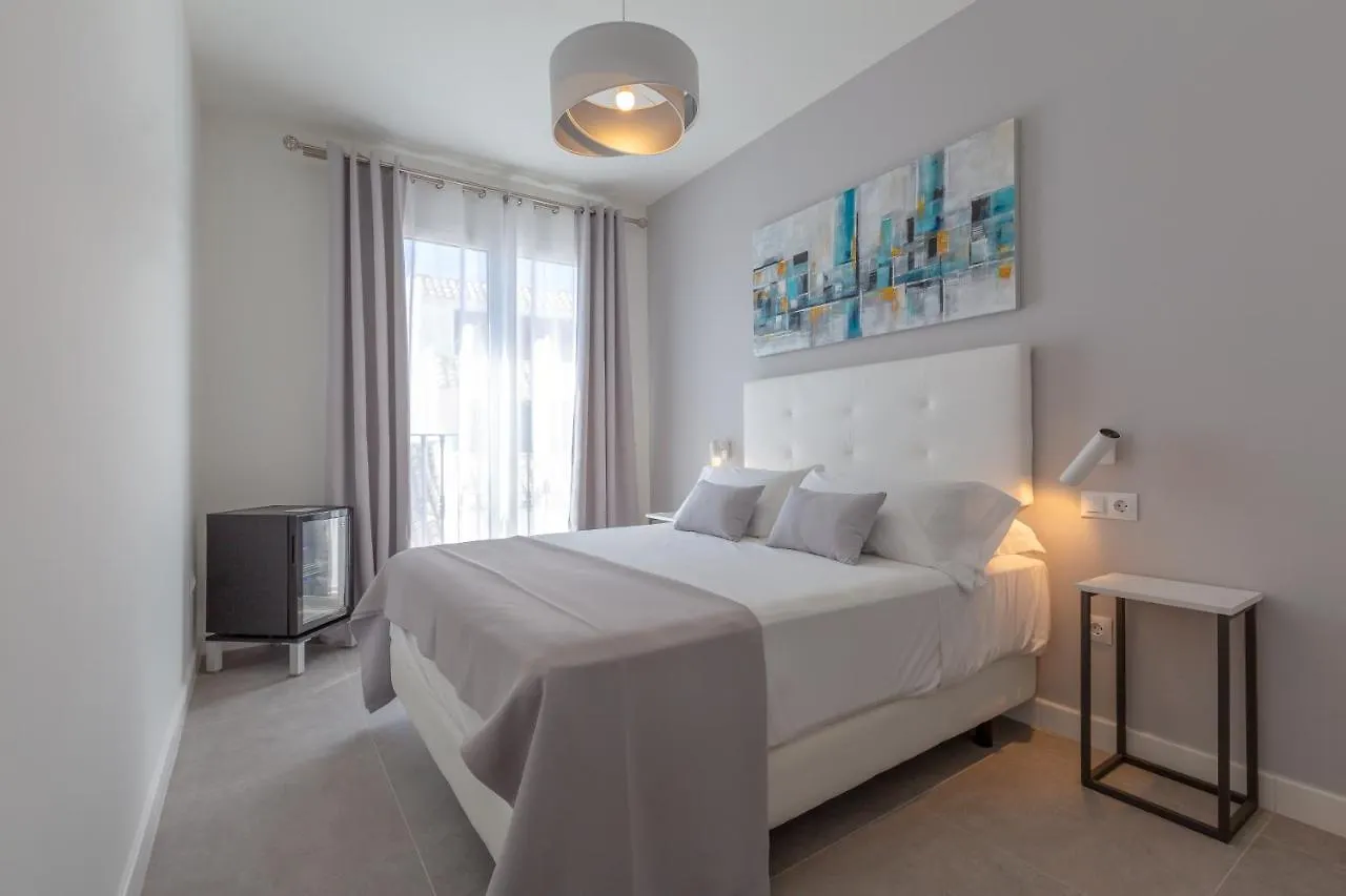 The Old Town Boutique Hotel - Adults Only エステポナ 0*,